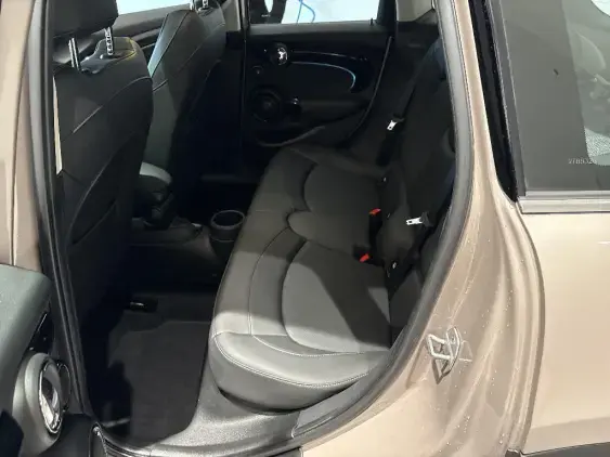 MINI MINI 5 PORTES III - voiture d'occasion - Photo 13