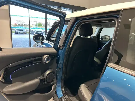 MINI MINI 5 PORTES III - voiture d'occasion - Photo 18