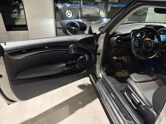 MINI MINI III - voiture d'occasion - Photo 17