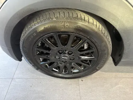 MINI MINI III - voiture d'occasion - Photo 18