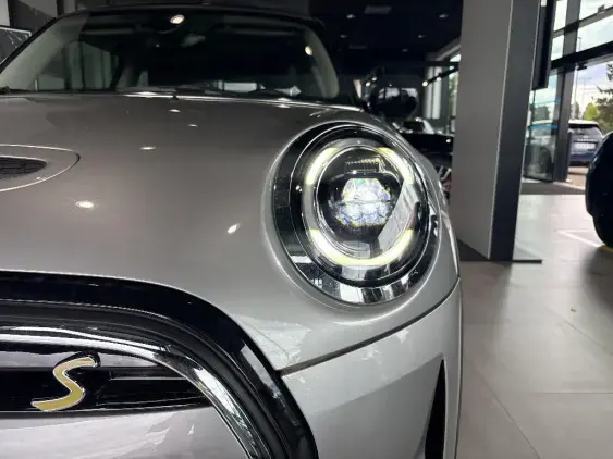 MINI MINI III - voiture d'occasion - Photo 17