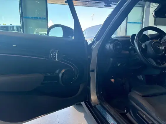 MINI MINI 5 PORTES III - voiture d'occasion - Photo 17