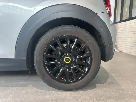 MINI MINI III - voiture d'occasion - Photo 18