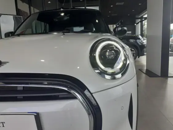 MINI CABRIO III - voiture d'occasion - Photo 17