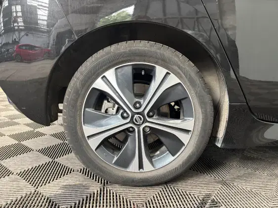 NISSAN LEAF II - voiture d'occasion - Photo 21