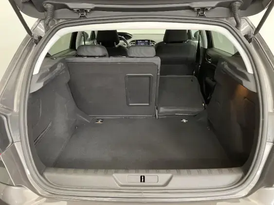 PEUGEOT 308 II - voiture d'occasion - Photo 16