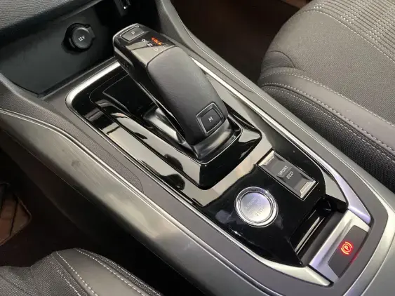 PEUGEOT 308 II - voiture d'occasion - Photo 17