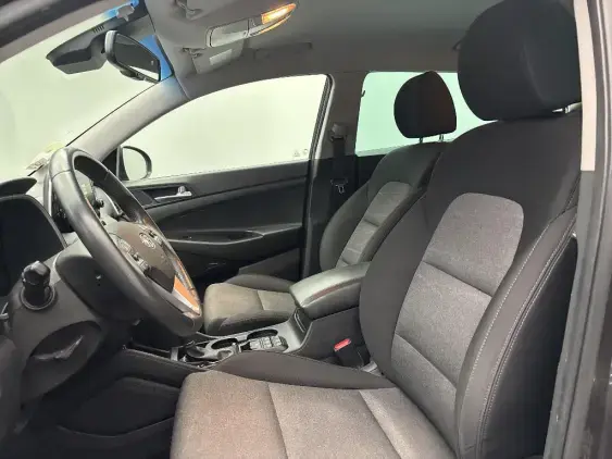 HYUNDAI TUCSON II - voiture d'occasion - Photo 16