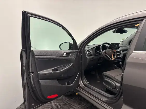 HYUNDAI TUCSON II - voiture d'occasion - Photo 17