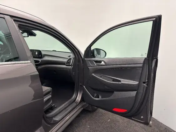 HYUNDAI TUCSON II - voiture d'occasion - Photo 18