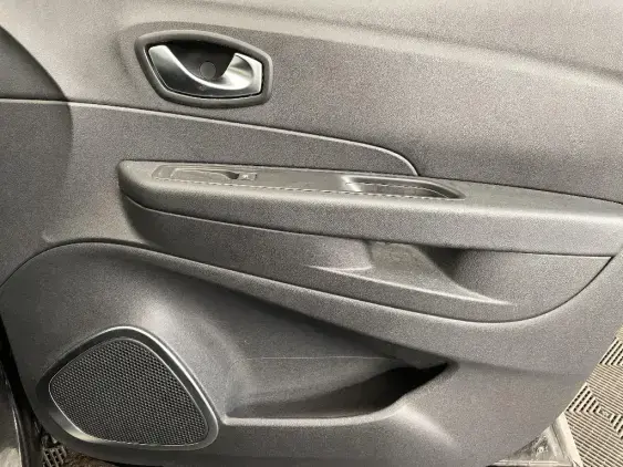 RENAULT CAPTUR - voiture d'occasion - Photo 20