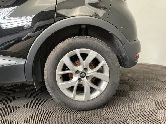 RENAULT CAPTUR - voiture d'occasion - Photo 24