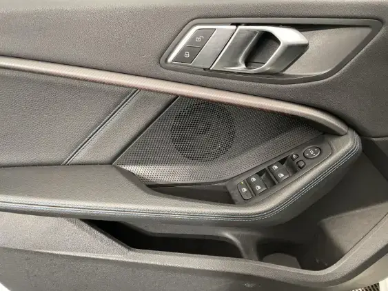 BMW SERIE 2 COUPE F22 LCI2 - voiture d'occasion - Photo 19