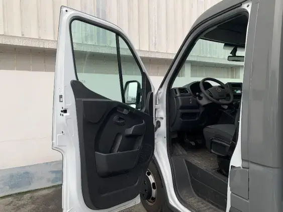 NISSAN INTERSTAR II - voiture d'occasion - Photo 13