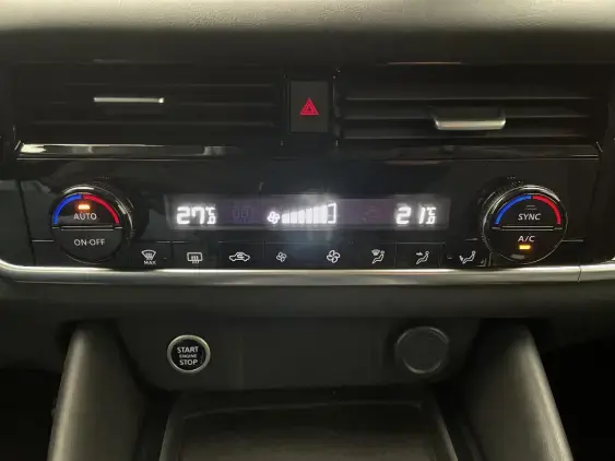 NISSAN QASHQAI II - voiture d'occasion - Photo 17