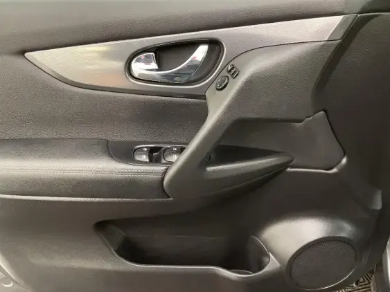 NISSAN QASHQAI II - voiture d'occasion - Photo 19