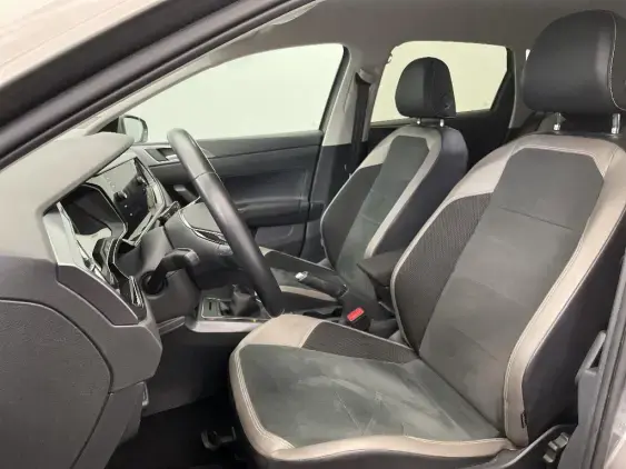 VOLKSWAGEN POLO VI - voiture d'occasion - Photo 18