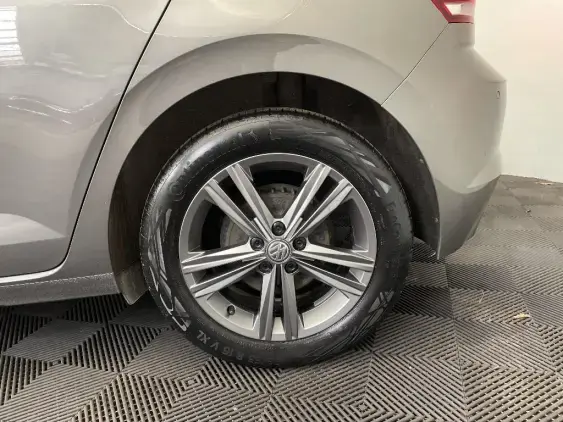 VOLKSWAGEN POLO VI - voiture d'occasion - Photo 24