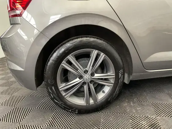 VOLKSWAGEN POLO VI - voiture d'occasion - Photo 25