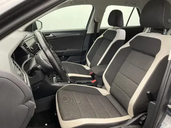 VOLKSWAGEN T-ROC - voiture d'occasion - Photo 18