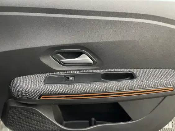 DACIA SANDERO III - voiture d'occasion - Photo 20