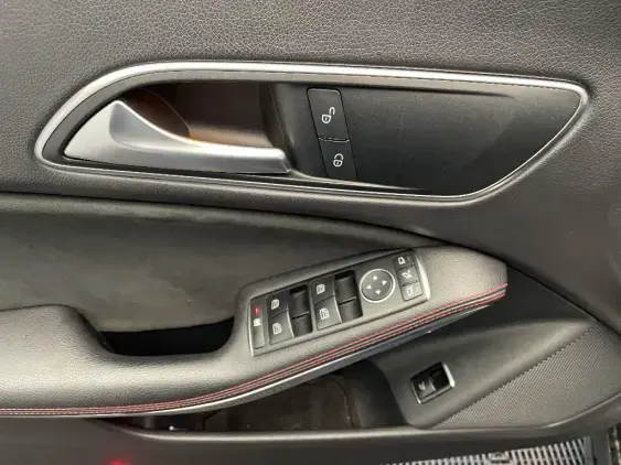 MERCEDES CLA - voiture d'occasion - Photo 17