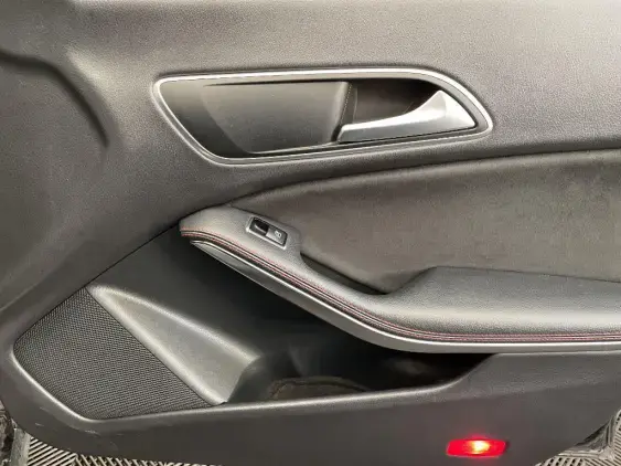 MERCEDES CLA - voiture d'occasion - Photo 20