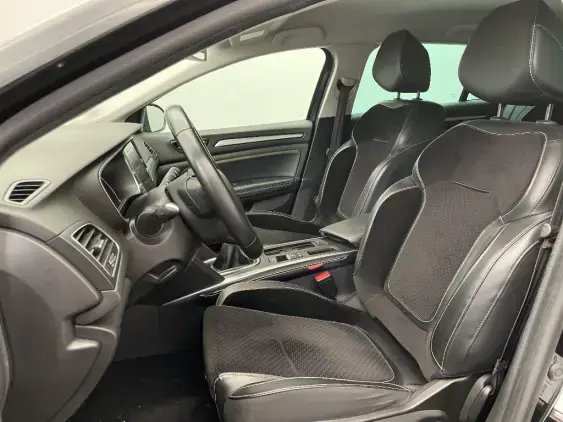 RENAULT MEGANE ESTATE IV - voiture d'occasion - Photo 18