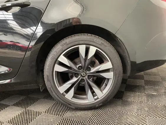 RENAULT MEGANE ESTATE IV - voiture d'occasion - Photo 24