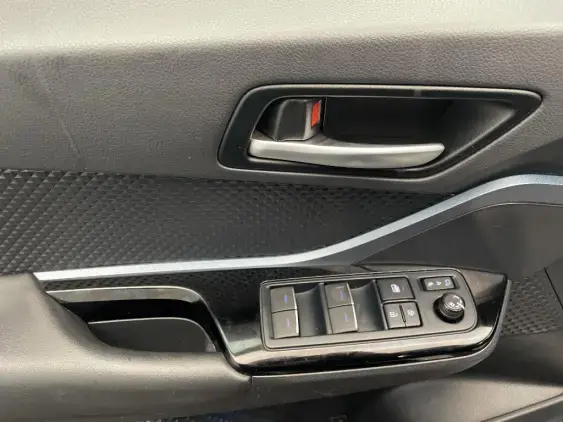 TOYOTA C-HR - voiture d'occasion - Photo 17