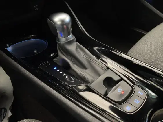 TOYOTA C-HR - voiture d'occasion - Photo 21