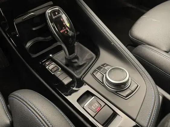 BMW X1 U11 - voiture d'occasion - Photo 21