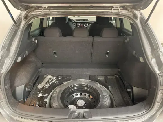 NISSAN QASHQAI II - voiture d'occasion - Photo 17
