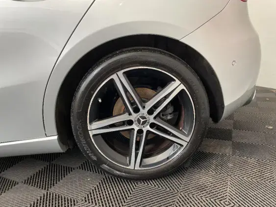 MERCEDES CLASSE A IV - voiture d'occasion - Photo 24