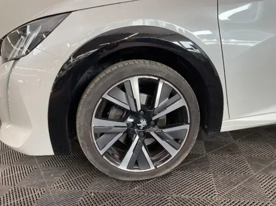 PEUGEOT 208 BUSINESS R II - voiture d'occasion - Photo 23