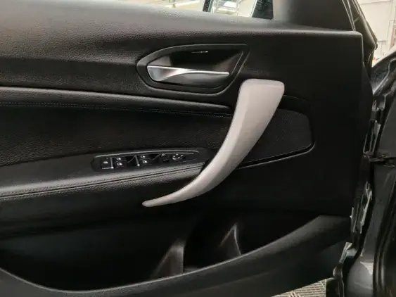 BMW SERIE 1 F20 LCI2 - voiture d'occasion - Photo 18