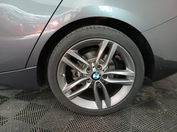 BMW SERIE 1 F20 LCI2 - voiture d'occasion - Photo 22