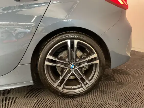 BMW SERIE 1 F40 - voiture d'occasion - Photo 24