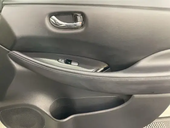 NISSAN LEAF II - voiture d'occasion - Photo 20