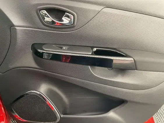 RENAULT CAPTUR - voiture d'occasion - Photo 20