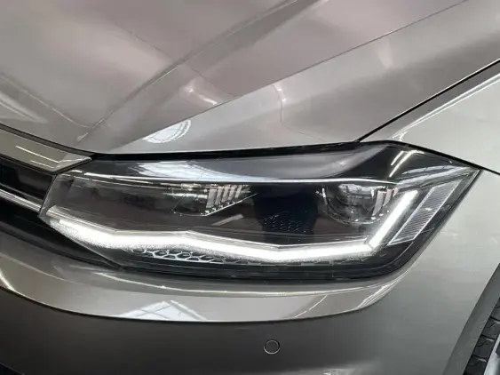 VOLKSWAGEN POLO VI - voiture d'occasion - Photo 22