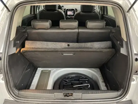 RENAULT CAPTUR - voiture d'occasion - Photo 17