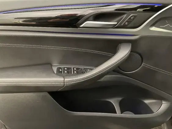 BMW X3 III - voiture d'occasion - Photo 19