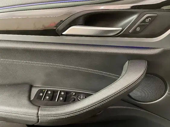 BMW X3 III - voiture d'occasion - Photo 21