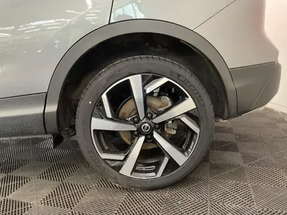 NISSAN QASHQAI II - voiture d'occasion - Photo 24