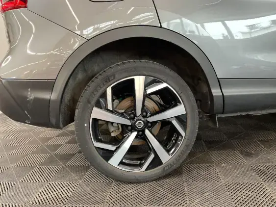 NISSAN QASHQAI II - voiture d'occasion - Photo 25