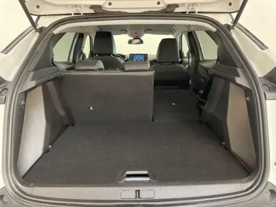 PEUGEOT 2008 II - voiture d'occasion - Photo 16