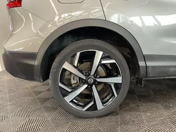 NISSAN QASHQAI II - voiture d'occasion - Photo 25