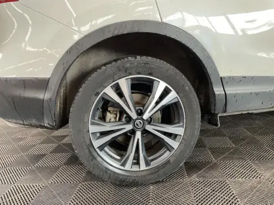 NISSAN QASHQAI II - voiture d'occasion - Photo 25
