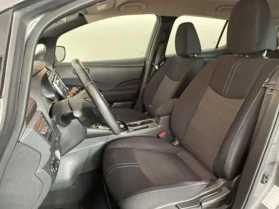 NISSAN LEAF II - voiture d'occasion - Photo 18